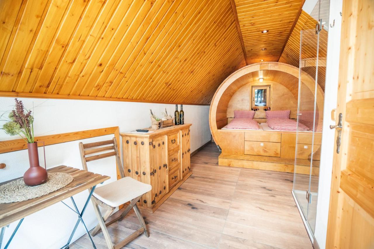 Winzerhof Kuessler - Weinviertel Hotel Stillfried ภายนอก รูปภาพ