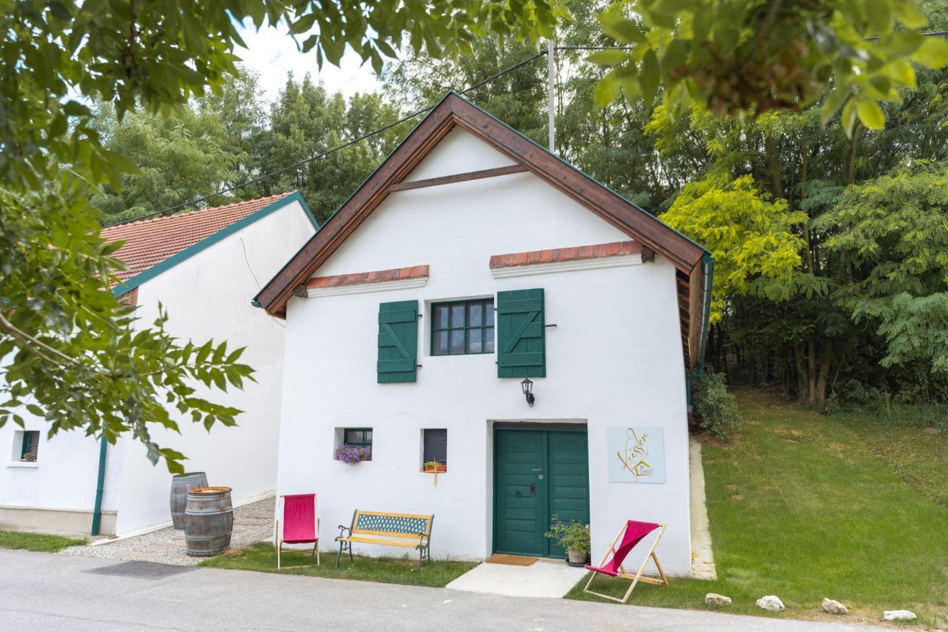 Winzerhof Kuessler - Weinviertel Hotel Stillfried ภายนอก รูปภาพ